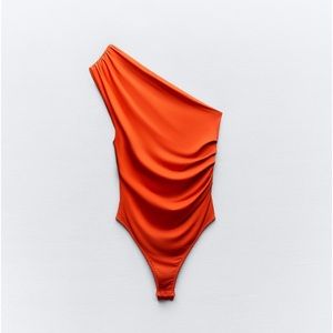 SHAPING ASYMMETRIC BODYSUIT